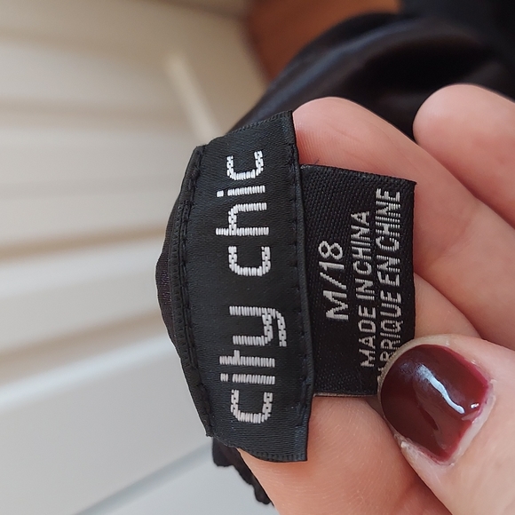 City Chic black cocktail dress - Picture 4 of 4